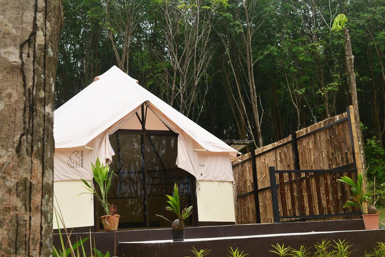 Camp Hadee Koh Yao Noi Hotel Buitenkant foto